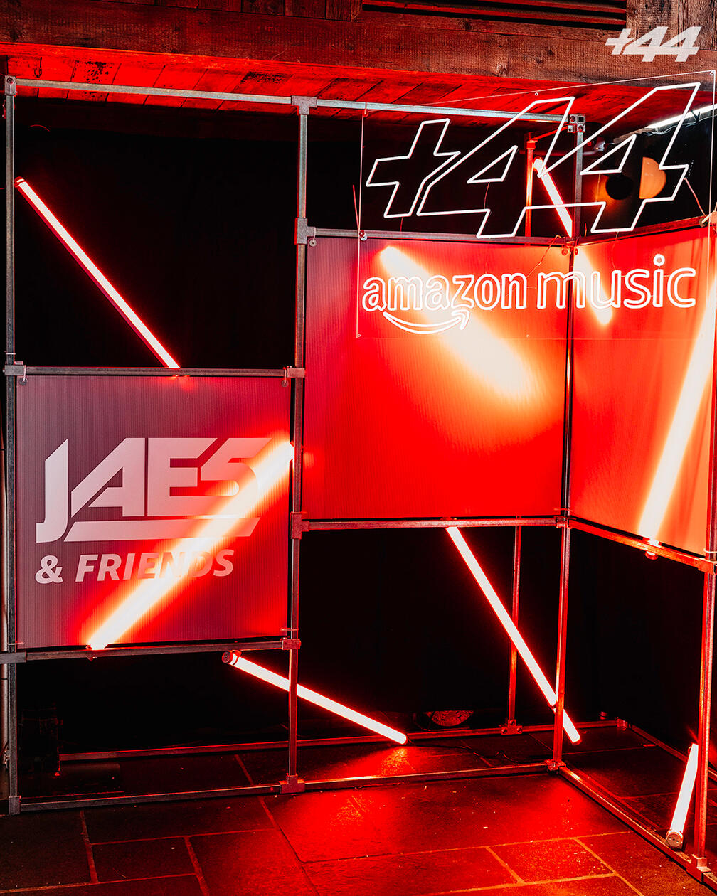 +44 Live Photo Booth / Area